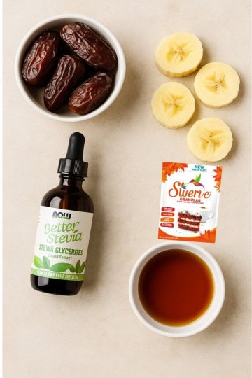 Date paste with banana slices and stevia sweetener for healthy recipes.